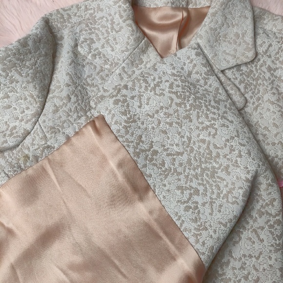 Vintage 60s Double Breasted Taupe Brocade Coat M - Picture 8 of 8